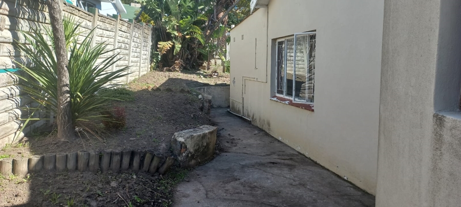 5 Bedroom Property for Sale in Beacon Bay North Eastern Cape